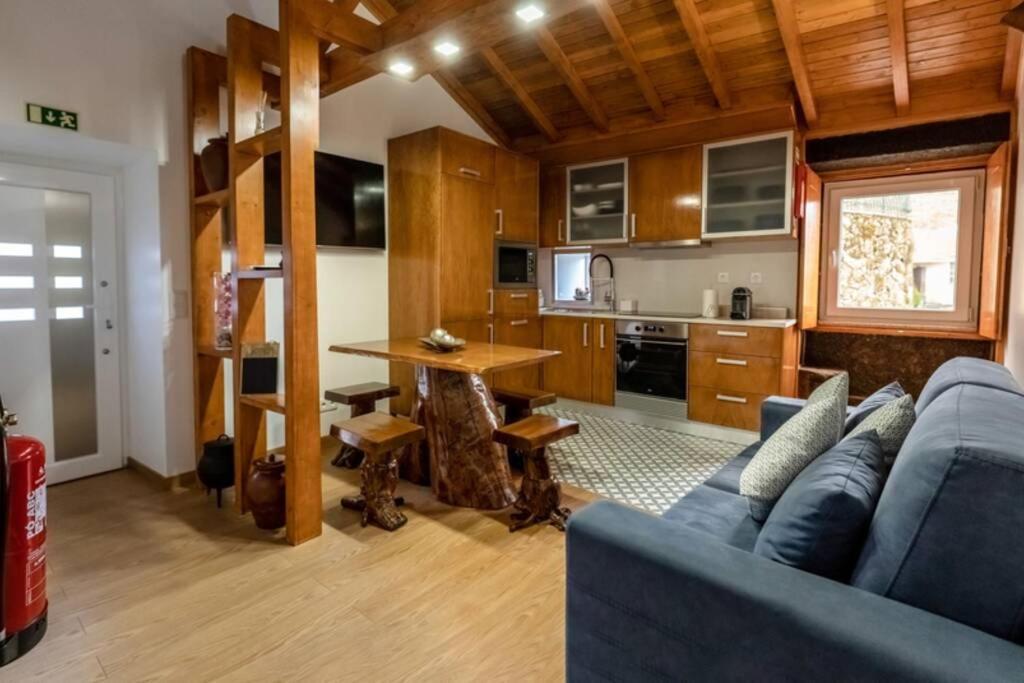 Casa Largo S Lourenco E Casa Da Videira Mazes Экстерьер фото