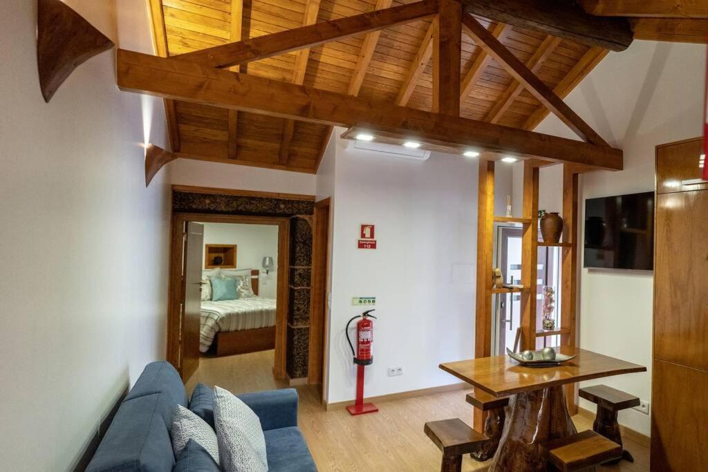 Casa Largo S Lourenco E Casa Da Videira Mazes Экстерьер фото
